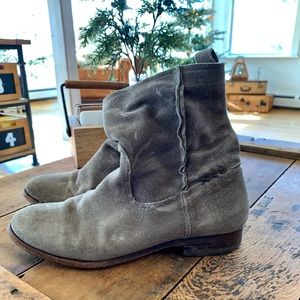 FRYE grey suede ankle boots. Size 9. GUC.